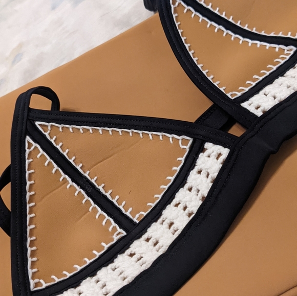 Triangls bathing suit - Picture 8 of 8